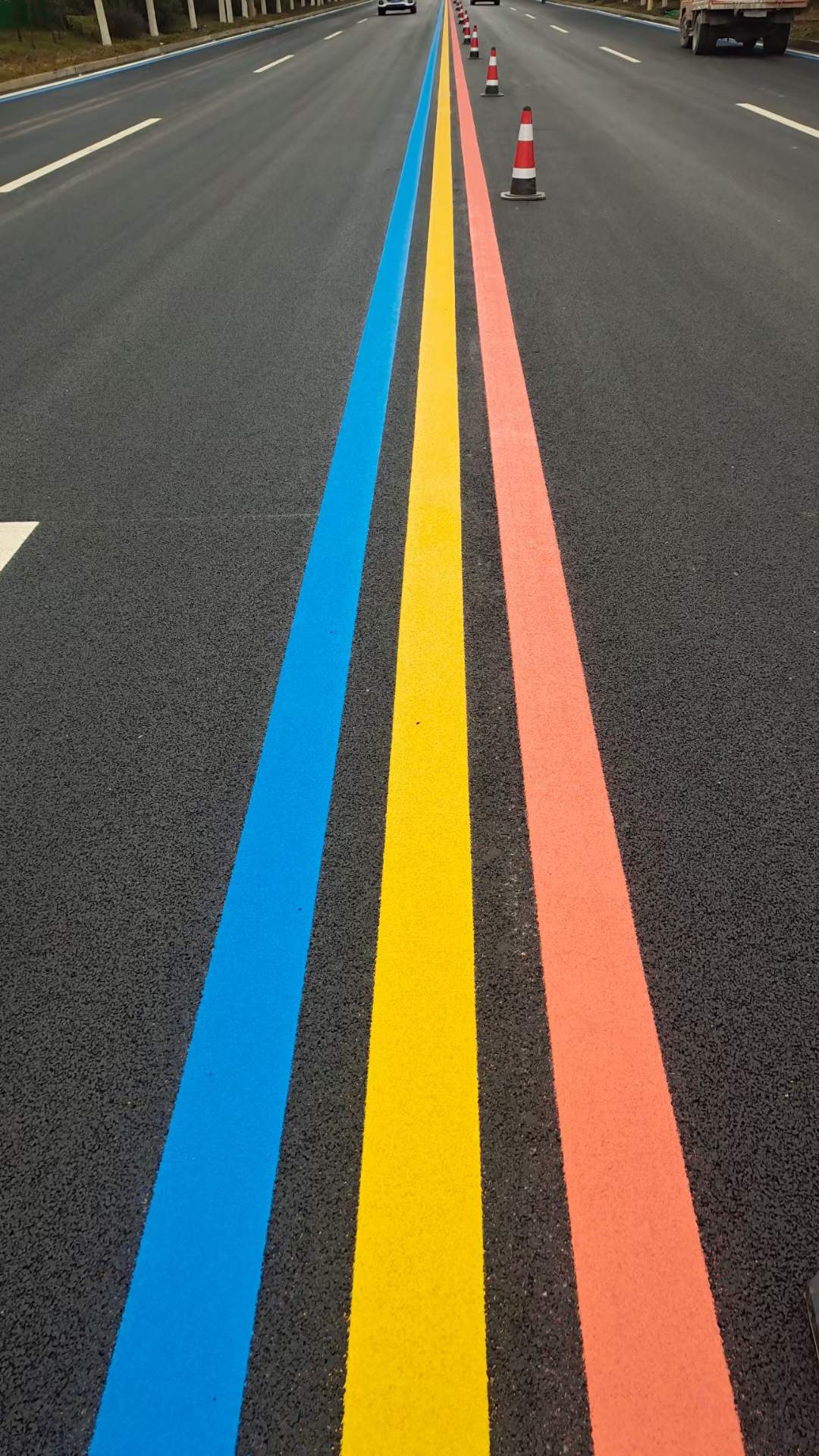 彩色冷拌冷鋪超薄罩面（CCTO）